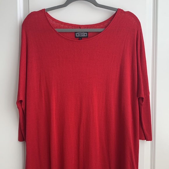 Angie Red 3/4 Sleeve Tunic Top - Picture 2 of 4